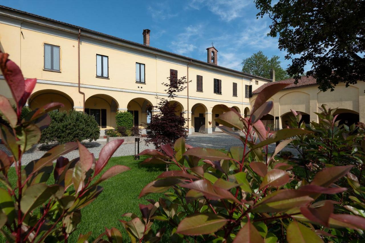 Agriturismo Cascina Graziosa Cameriano ภายนอก รูปภาพ